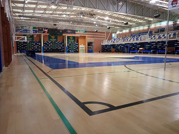 Vista de la pista tomada desde una esquina